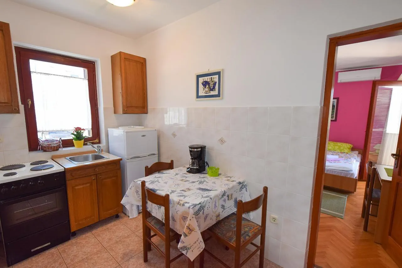 Apartments Drago Malinska