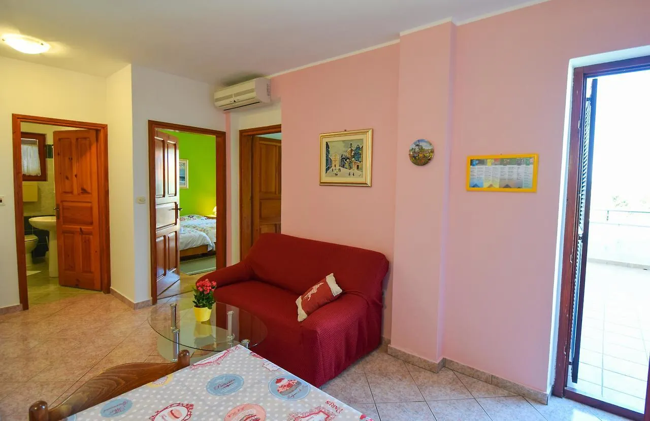 Apartments Drago Malinska