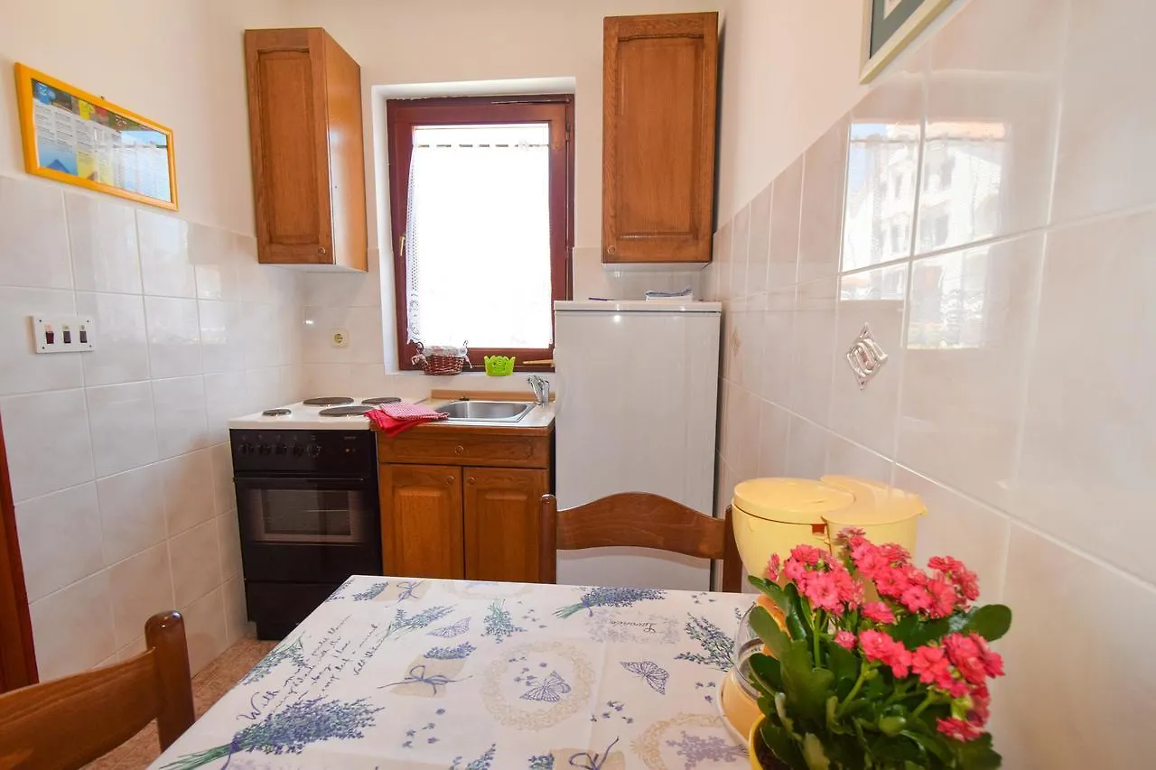 Apartments Drago Malinska 0*,